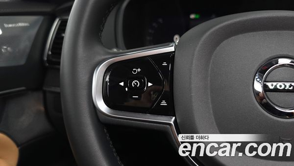 Volvo XC90 2023, фото 32