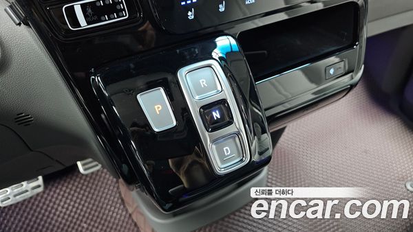 Hyundai Staria 2025, фото 11