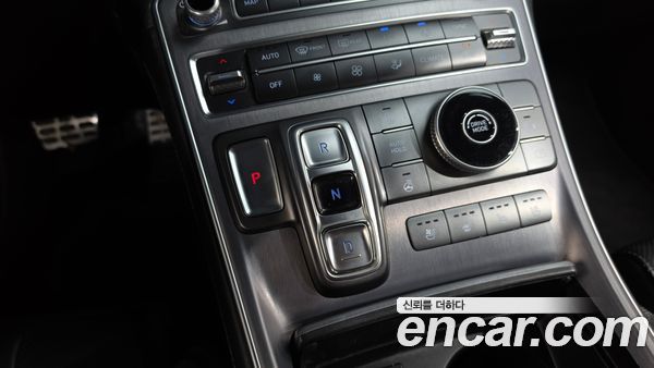 Hyundai Santa Fe 2021, фото 11