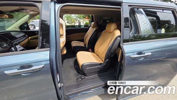 Kia Carnival 2021, фото 16
