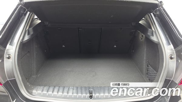BMW 1 Series 2022, фото 20