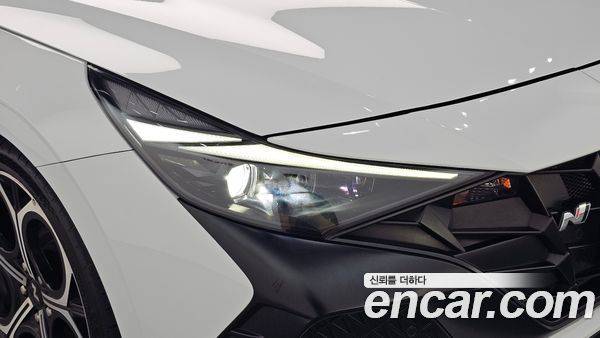 Hyundai Elantra 2022, фото 7