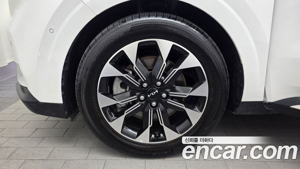 Kia Carnival 2023, фото 5