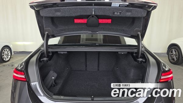 BMW 5 Series 2025, фото 26