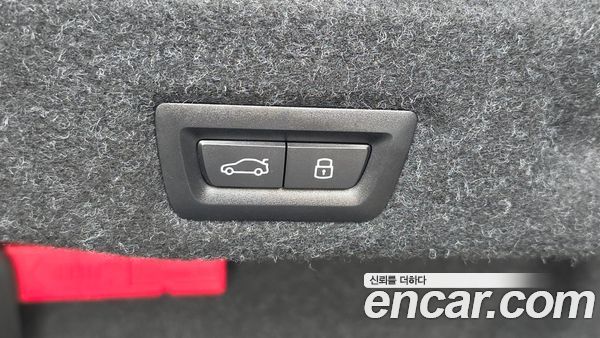 BMW 5 Series 2025, фото 31