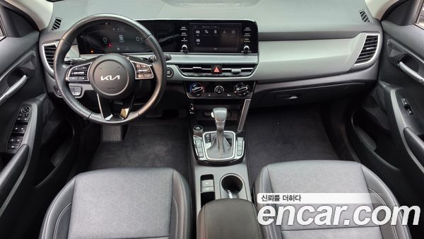 Kia Seltos 2023, фото 10