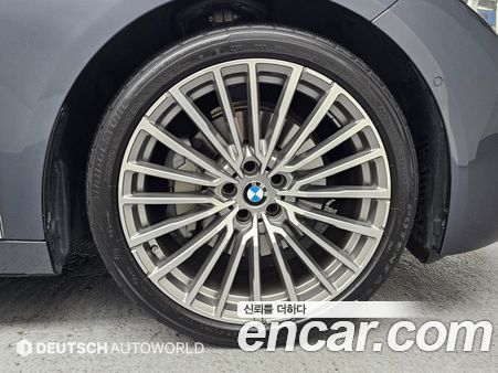 BMW 7 Series 2020, фото 5