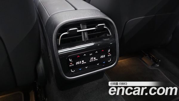 Mercedes-Benz E-Class 2024, фото 34