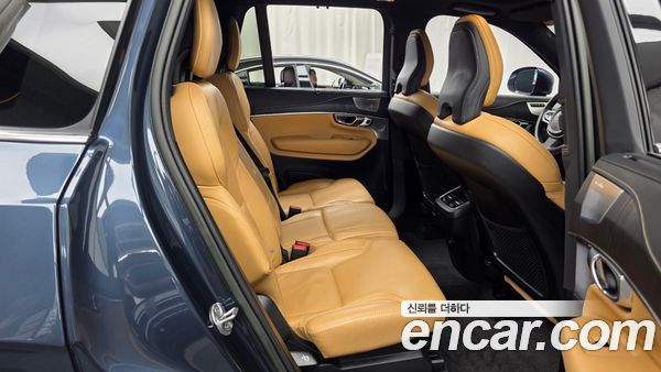 Volvo XC90 2022, фото 18