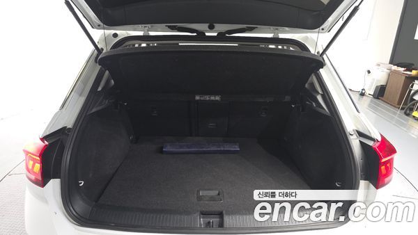 Volkswagen T-Roc 2021, фото 26