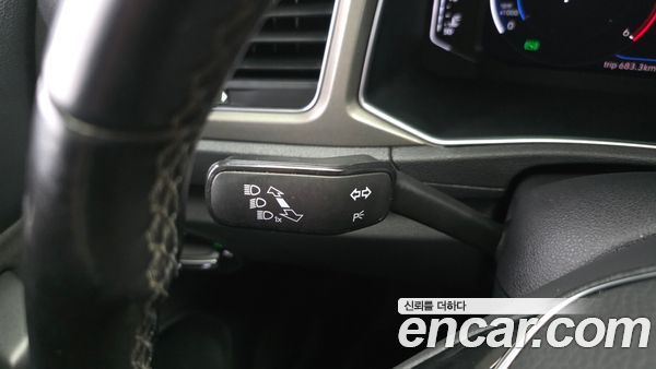 Volkswagen T-Roc 2021, фото 31
