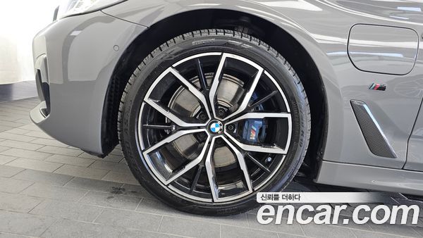BMW 5 Series 2021, фото 5