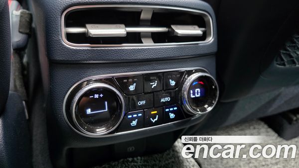 Genesis GV70 2022, фото 29