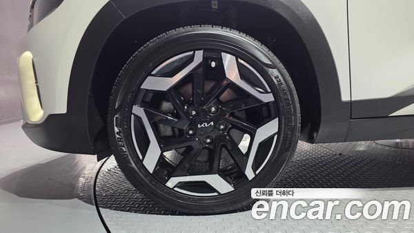 Kia Seltos 2023, фото 5