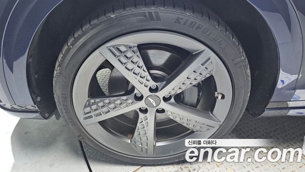 Genesis GV70 2022, фото 4