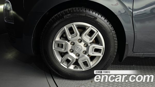 Hyundai Staria 2023, фото 5