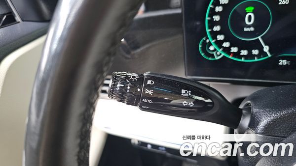 Hyundai Grandeur 2022, фото 29