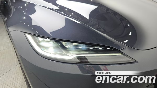 Tesla Model 3 2025, фото 8
