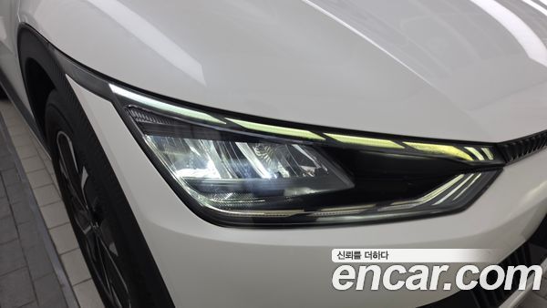 Kia EV6 2022, фото 8