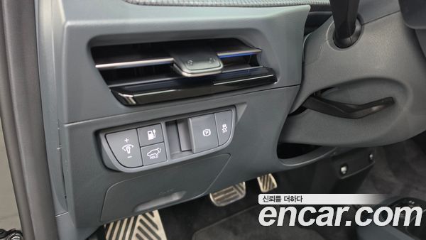 Kia EV6 2024, фото 28