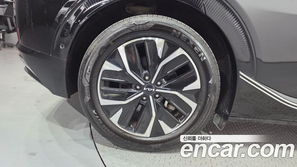 Kia EV6 2023, фото 5