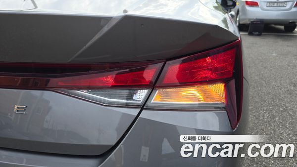 Hyundai Elantra 2021, фото 9