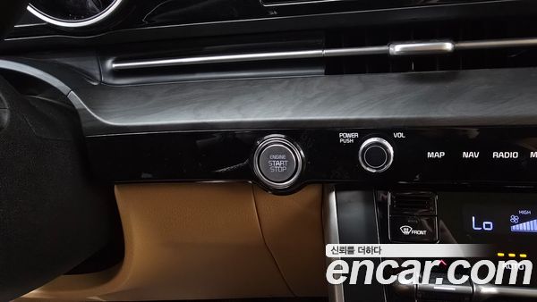 Kia Carnival 2021, фото 29