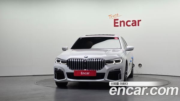 BMW 7 Series 2020, фото 3