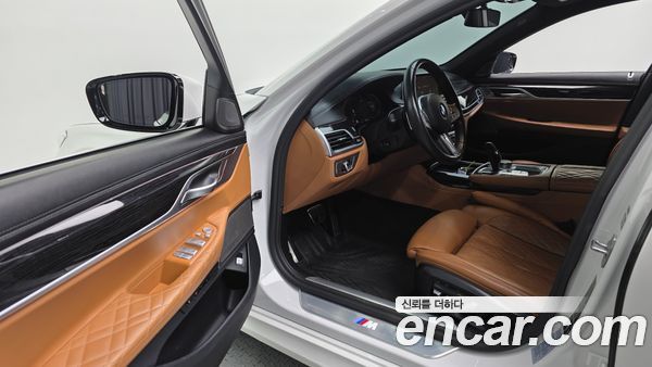 BMW 7 Series 2020, фото 13