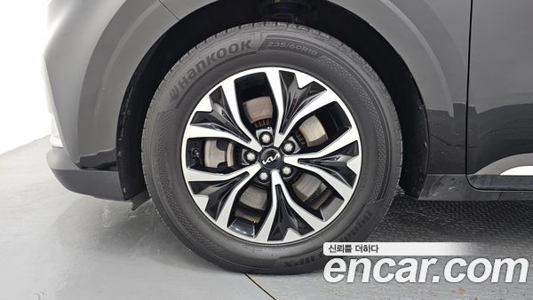 Kia Carnival 2022, фото 5