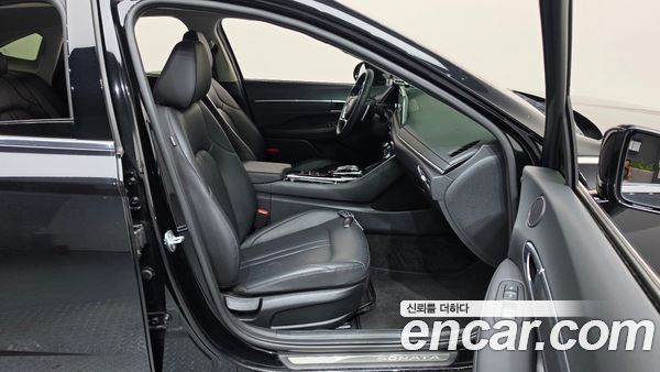Hyundai Sonata 2022, фото 16