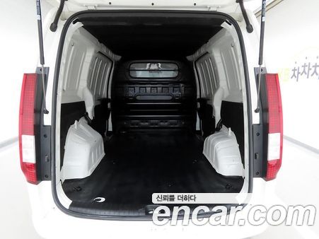Hyundai Staria 2022, фото 5