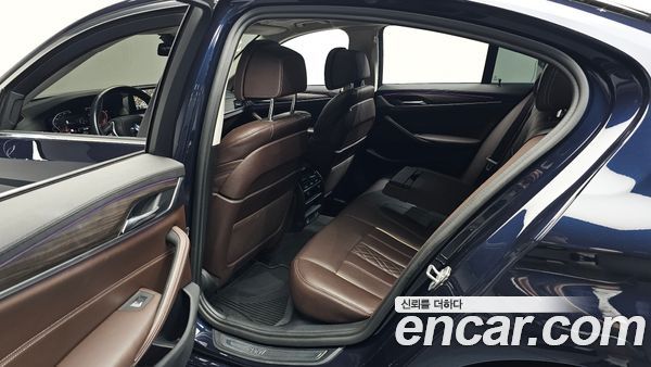 BMW 5 Series 2020, фото 15