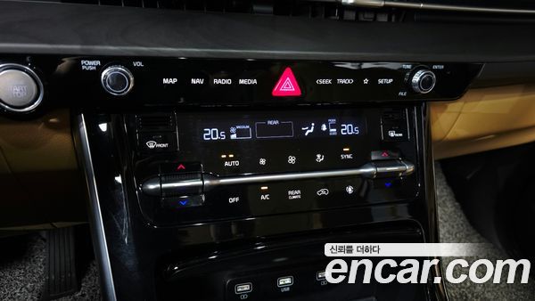 Kia Carnival 2021, фото 31