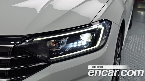 Volkswagen Jetta 2021, фото 8