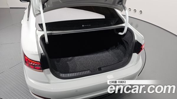 Volkswagen Jetta 2021, фото 34