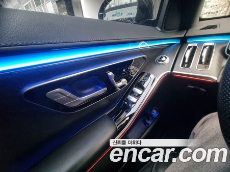 Mercedes-Benz S-Class 2022, фото 7