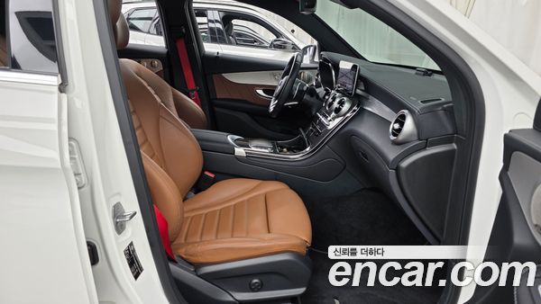 Mercedes-Benz GLC 2021, фото 16