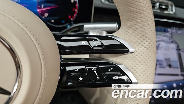 Mercedes-Benz S-Class 2023, фото 29