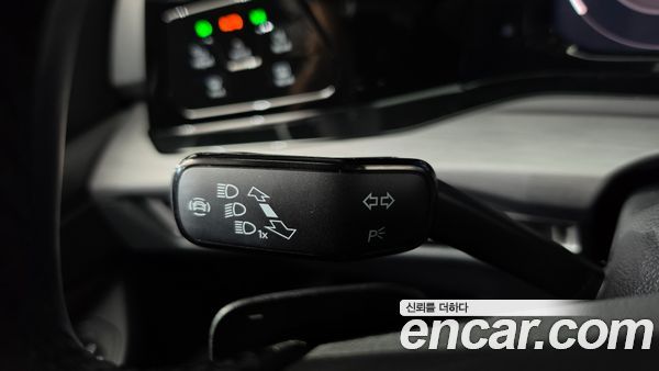 Volkswagen Golf 2023, фото 29