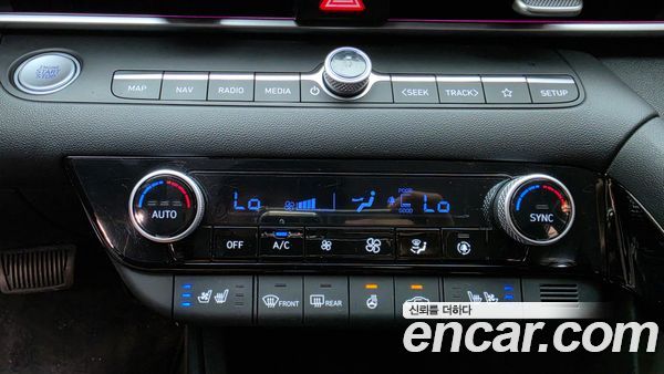 Hyundai Elantra 2025, фото 32