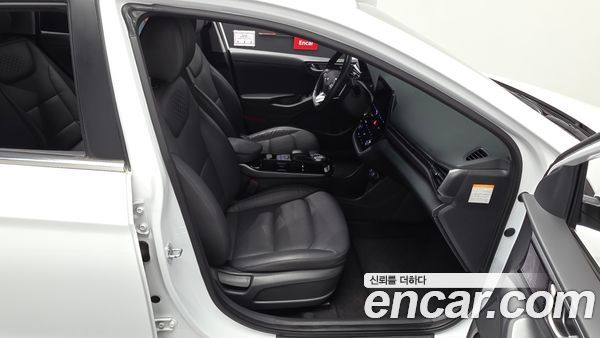 Hyundai IONIQ 2020, фото 15