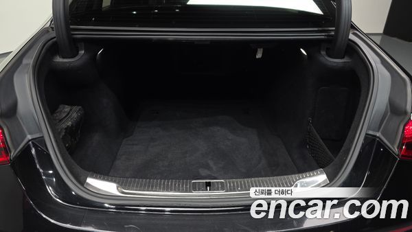 Mercedes-Benz S-Class 2022, фото 20
