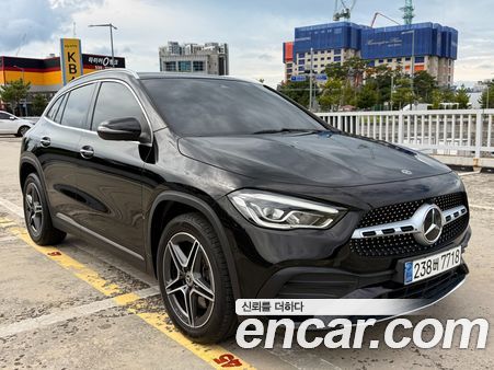 Mercedes-Benz GLA 2020