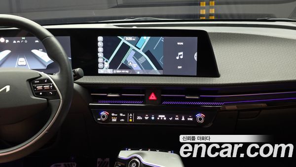 Kia EV6 2022, фото 20