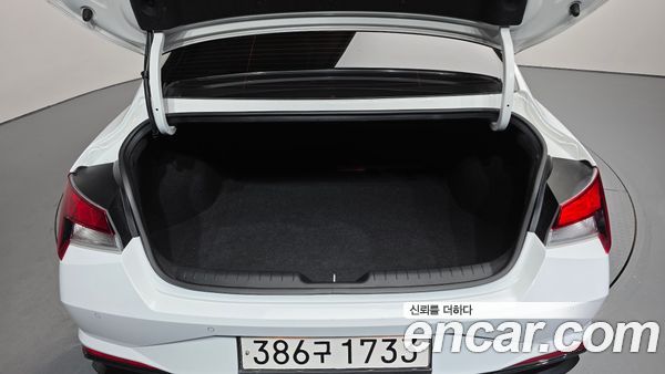 Hyundai Elantra 2021, фото 20