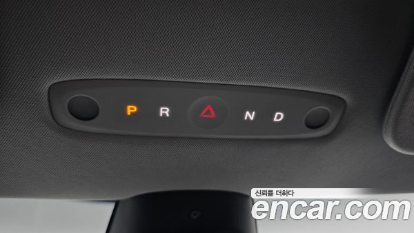 Tesla Model 3 2025, фото 11