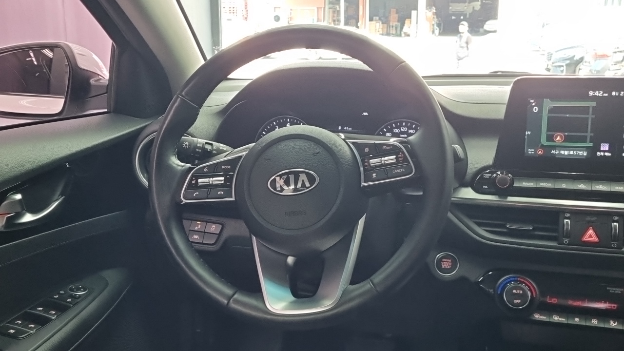 Kia K3 2021, фото 12