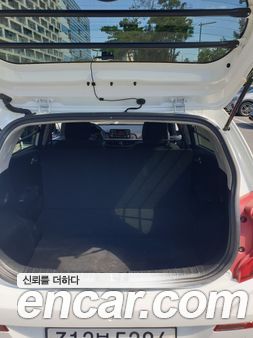 Kia Picanto 2023, фото 7