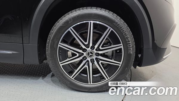 Mercedes-Benz EQB 2026, фото 5